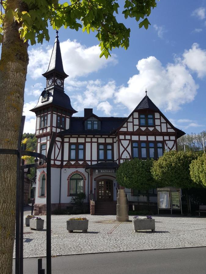 Am Kirchberg Apartment